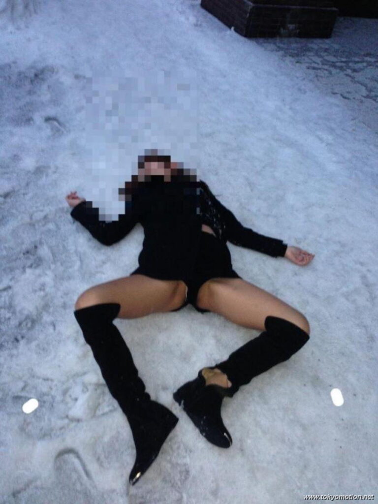泥酔した素人のあられもない姿がこちらｗ【エロ画像】 1