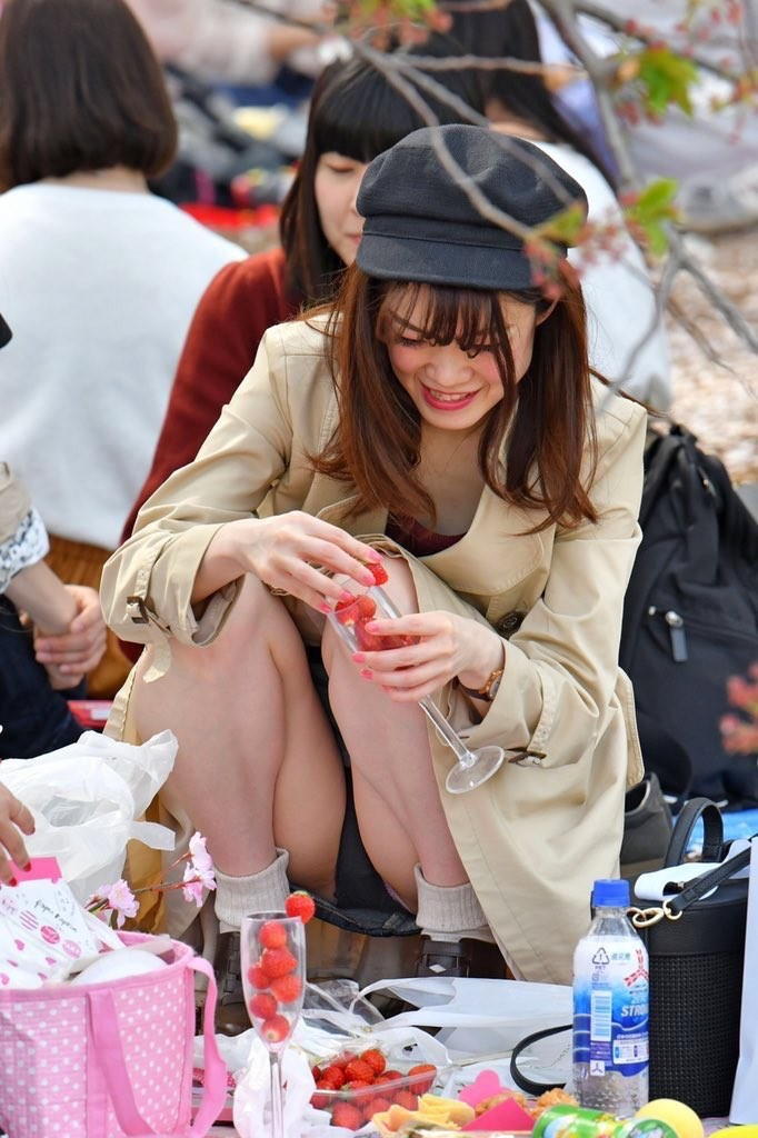 素人のお花見エロ画像20230626094849