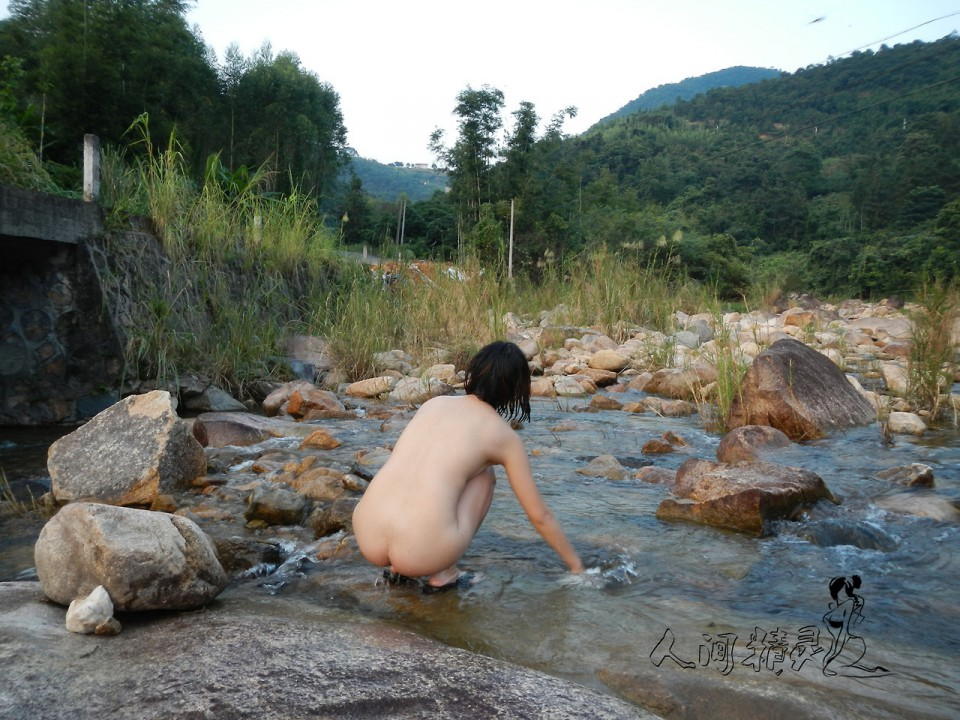 アウトドア系のエロ画像まとめ【素人】（34）