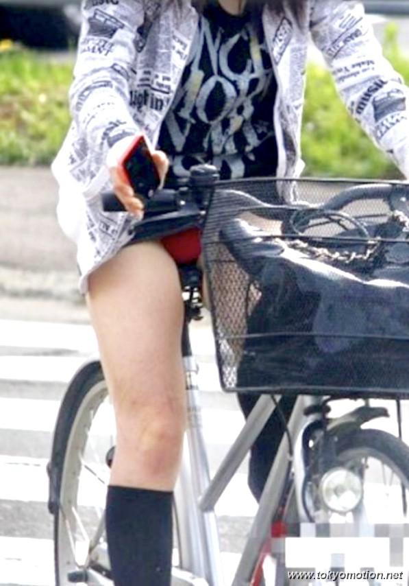 素人のパンチラエロ画像20230612171740
