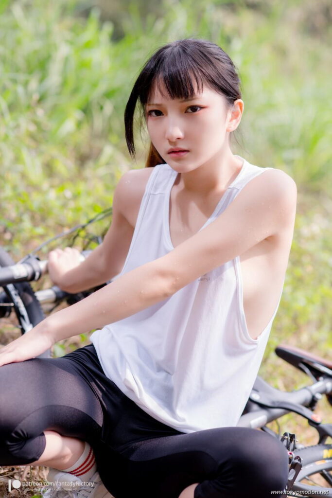 台湾素人小丁ちゃんのアウトドアエロ画像（9）