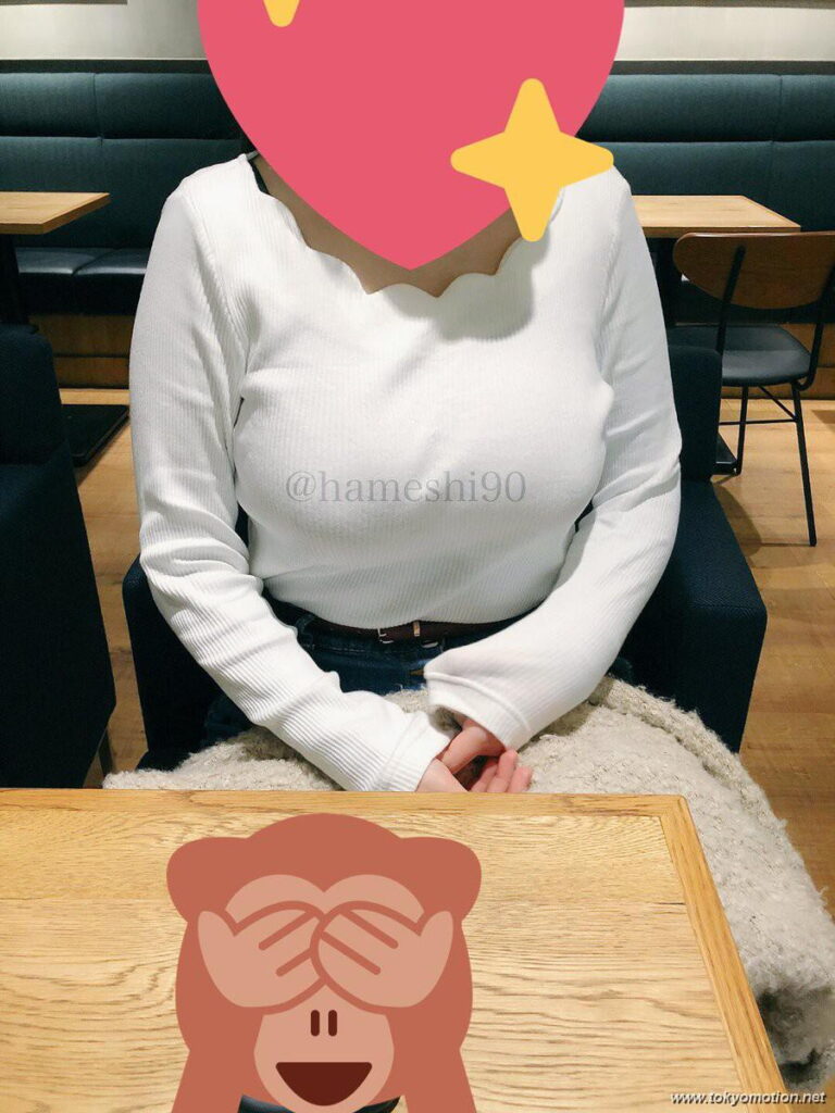 素人JDの爆乳おっぱいエロ画像（3）