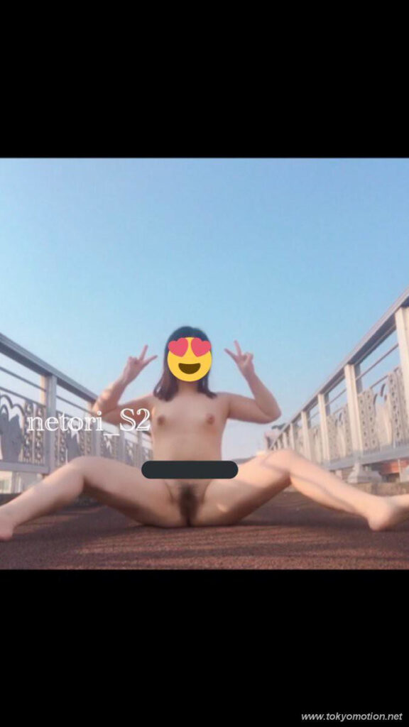 韓国素人のM字開脚エロ画像20230621192515