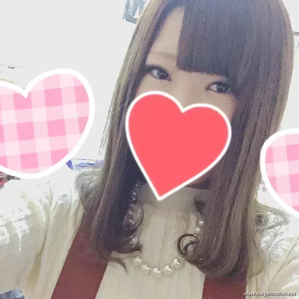 かわいい素人がVIPに自分のエロ画像を投稿！ 0