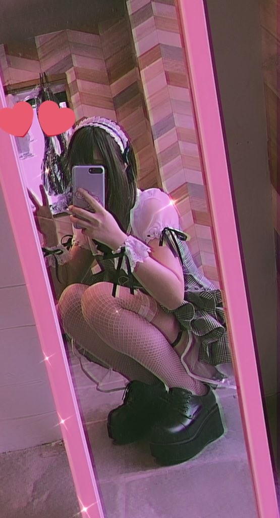 地雷系素人ななぴちゃんの自撮りエロ画像（32）