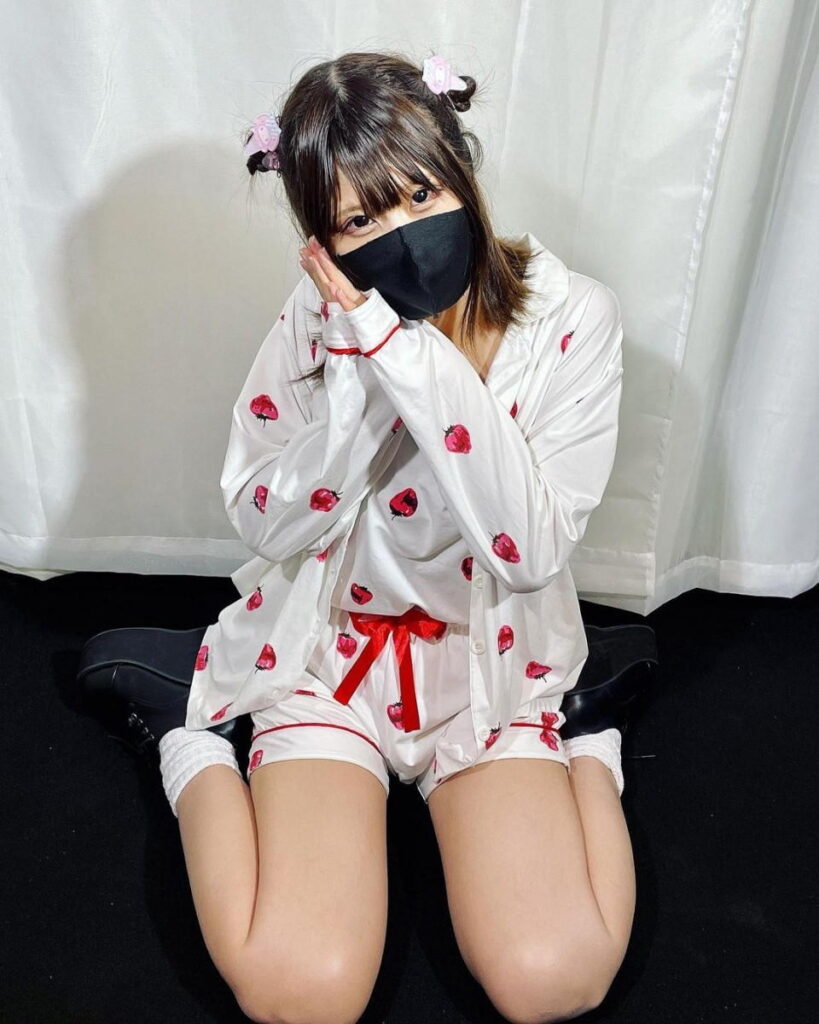 地雷系素人ななぴちゃんの自撮りエロ画像（36）