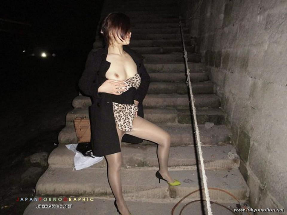 素人の野外露出エロ画像20230715173153
