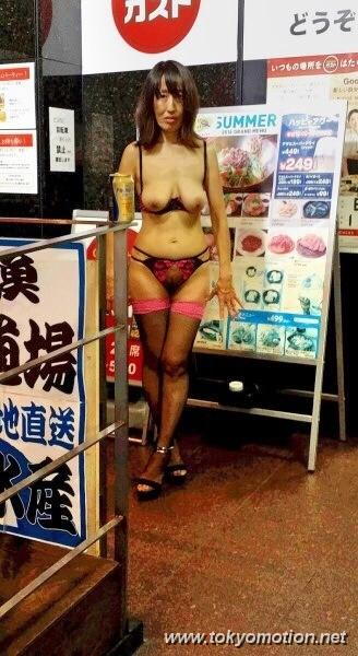 素人美熟女が掲示板で募集した男たちとやりまくるｗ【エロ画像】（6）
