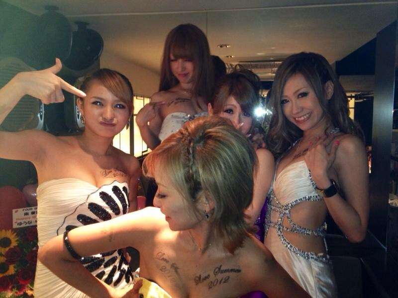 【素人】酒が入ったキャバ嬢はエロすぎるｗ【エロ画像】（11）