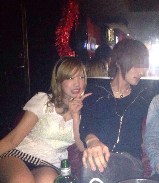 【素人】酒が入ったキャバ嬢はエロすぎるｗ【エロ画像】（26）