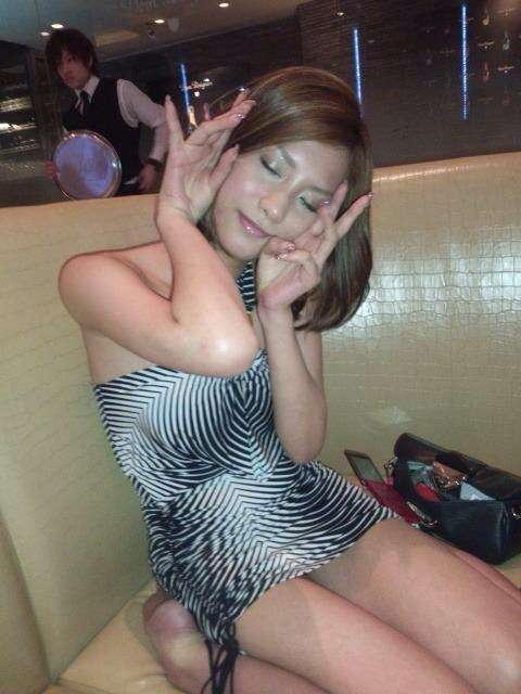【素人】酒が入ったキャバ嬢はエロすぎるｗ【エロ画像】（32）