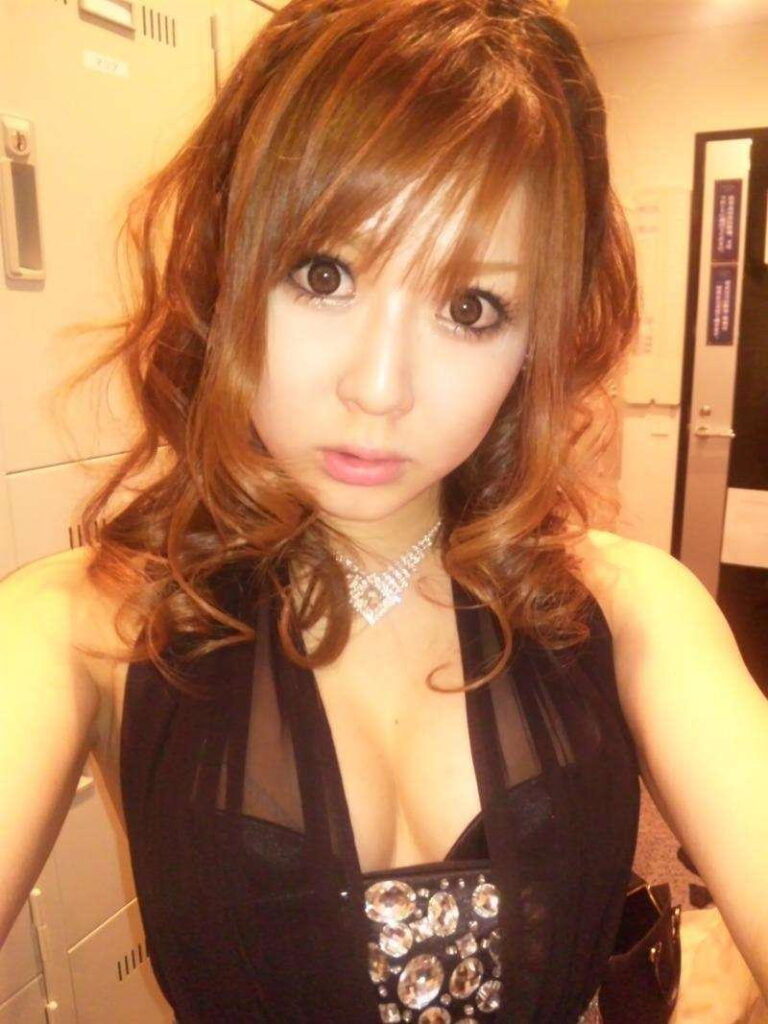 【素人】酒が入ったキャバ嬢はエロすぎるｗ【エロ画像】（45）