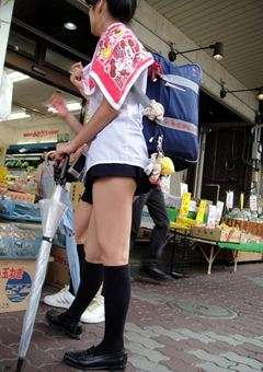 【素人】ミ二スカJKの脚がエロすぎる！【エロ画像】（74）