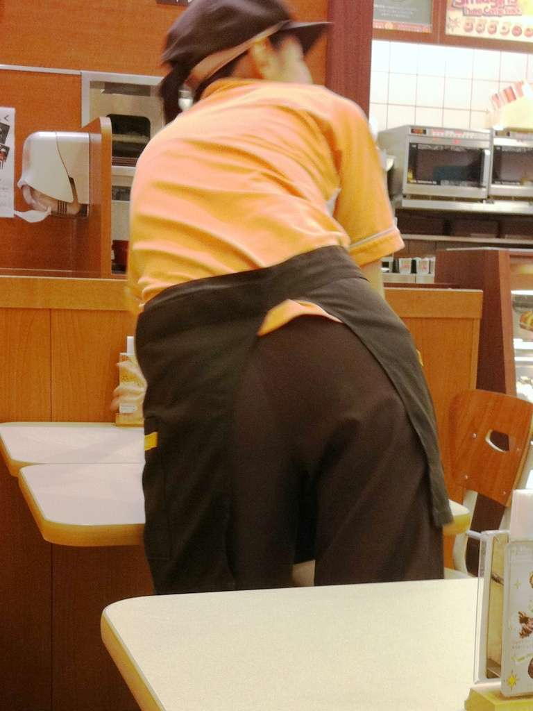 【素人】働く女性がエロすぎるｗ【エロ画像】（31）