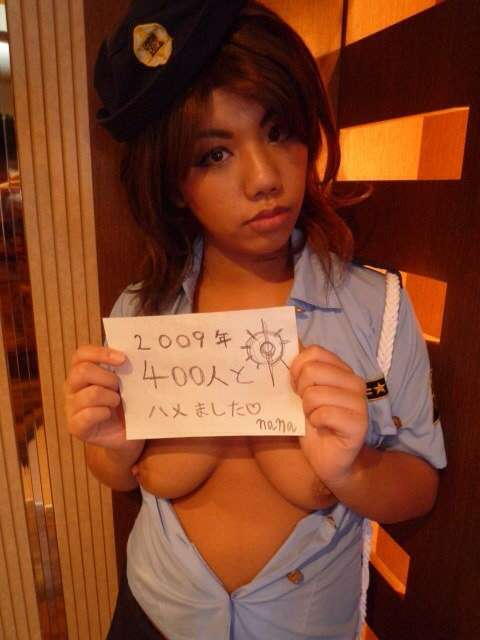 ザーメンが主食の公衆便所ギャルnana【エロ画像】（2）