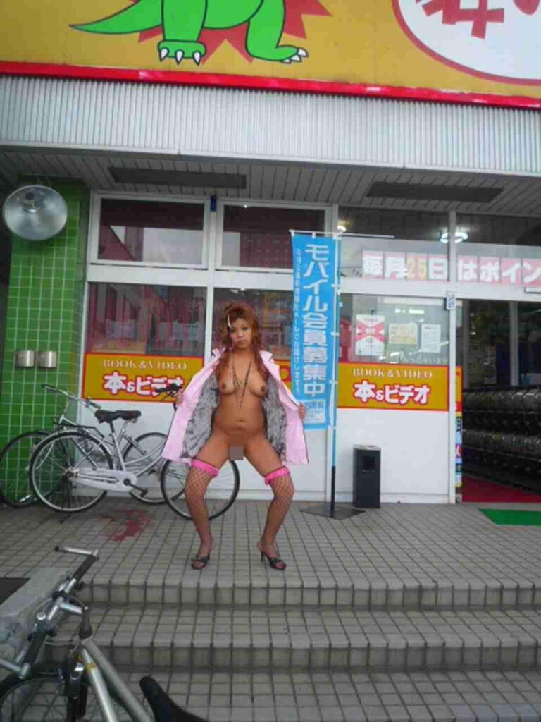ザーメンが主食の公衆便所ギャルnana【エロ画像】（30）