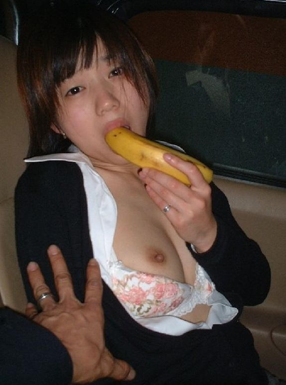 素人ちえちゃんの露出エロ画像20230811203247