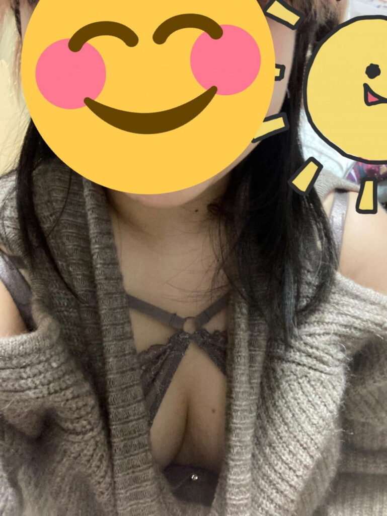 【素人】スマホに保存してた自撮りエロ画像が流出【顔バレ】（56）