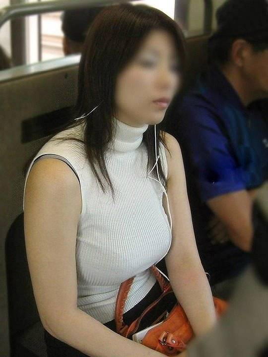 素人の着衣おっぱいエロ画像20230827120120