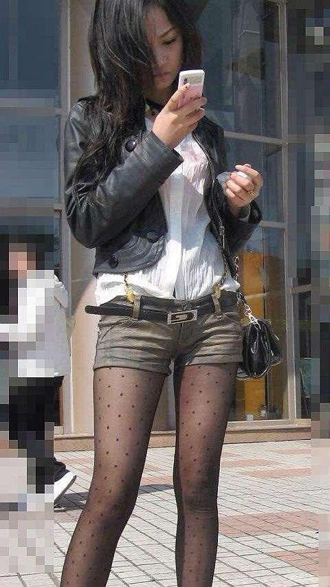 【街撮り】素人の美脚がめちゃ抜ける【エロ画像】（20）