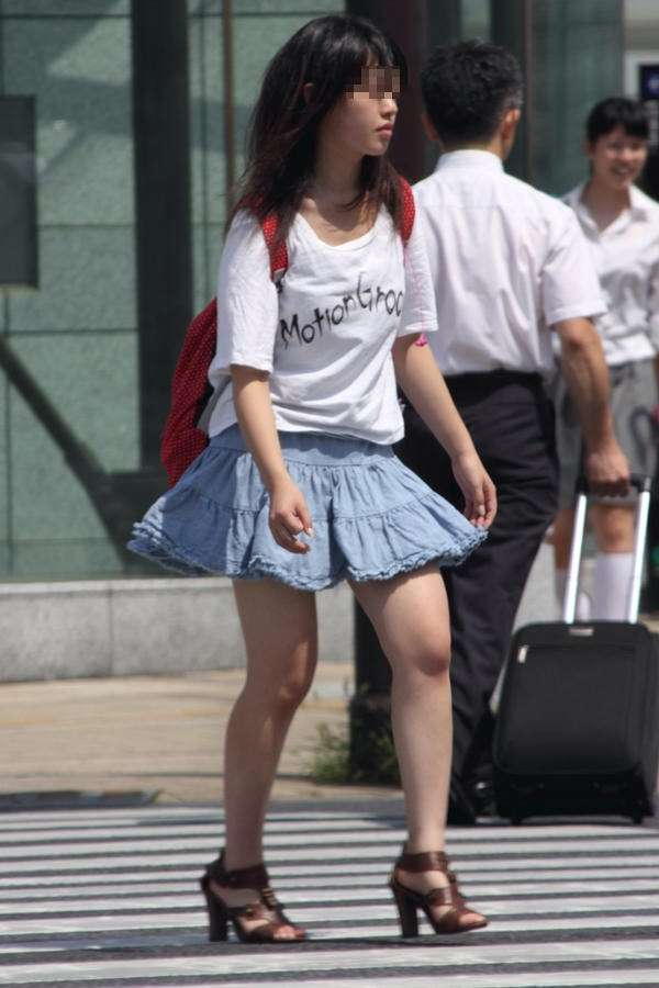 【街撮り】素人の美脚がめちゃ抜ける【エロ画像】（42）