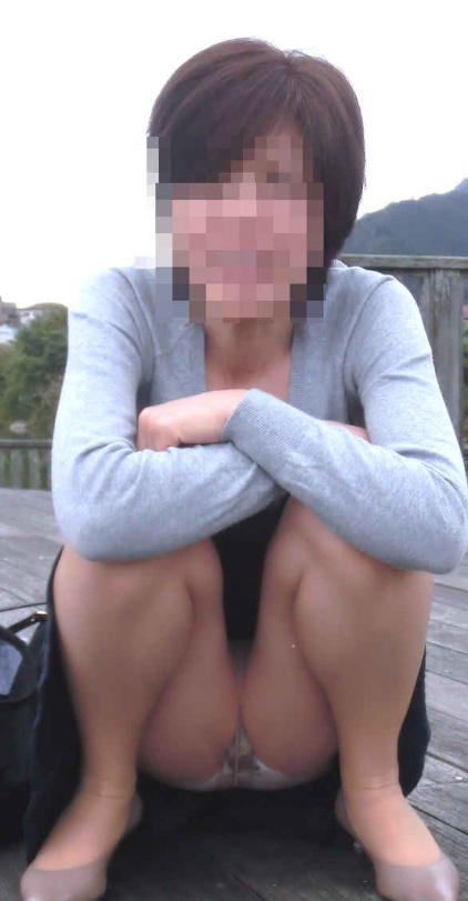 素人妻の露出エロ画像20230813165719
