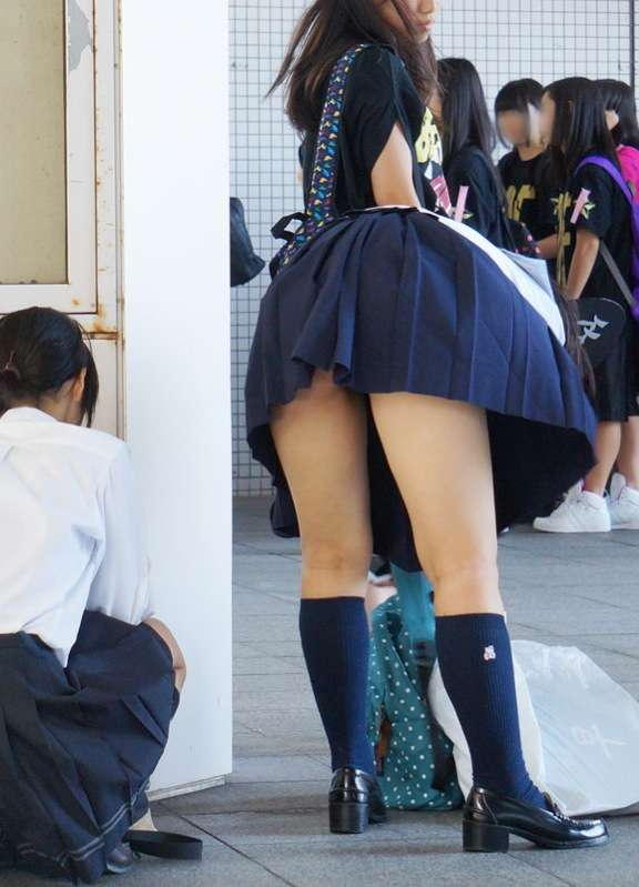 素人JKのハミ尻エロ画像20230821173758