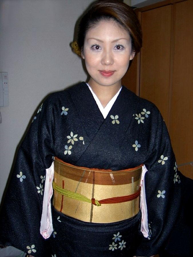 【素人】銀座チーママ菜緒さんの流出エロ画像（2）