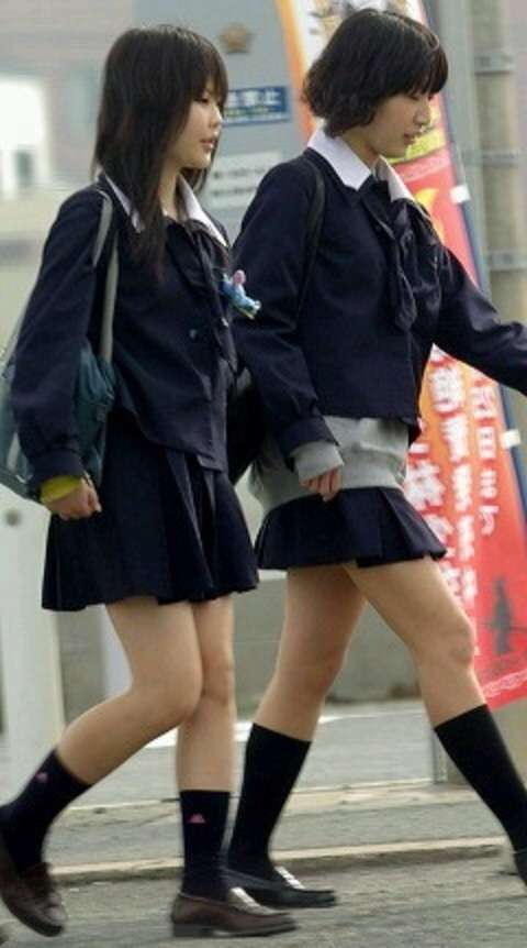【素人】街撮り女子高生の盗撮エロ画像【顔出し】（6）
