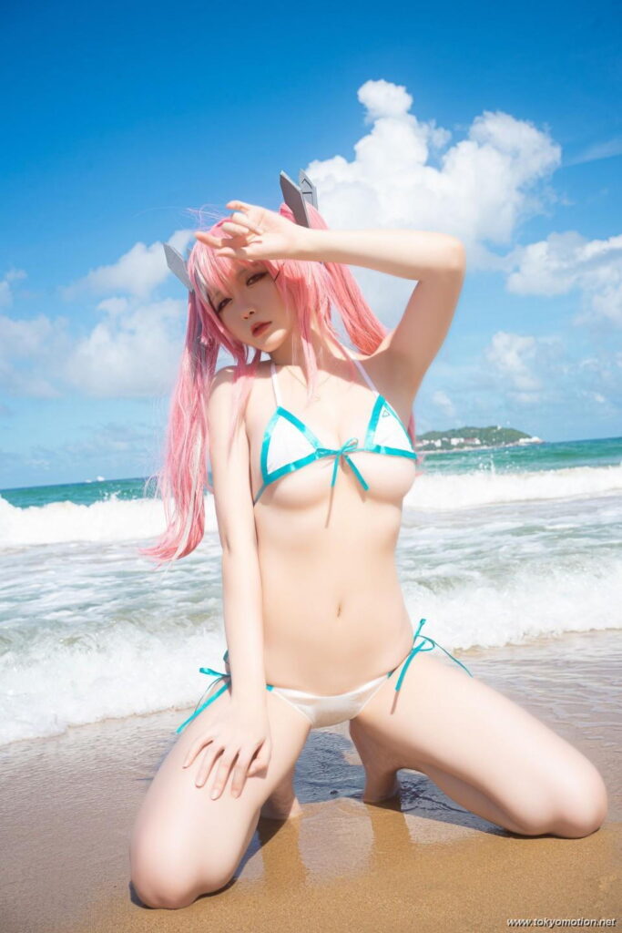 中国人コスプレイヤーHoshililyちゃんの水着姿【エロ画像】（4）