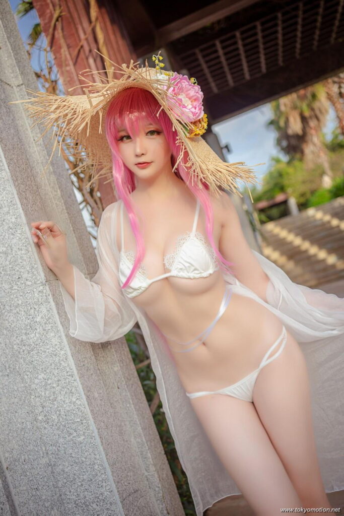中国人コスプレイヤーHoshililyちゃんの水着姿【エロ画像】（38）