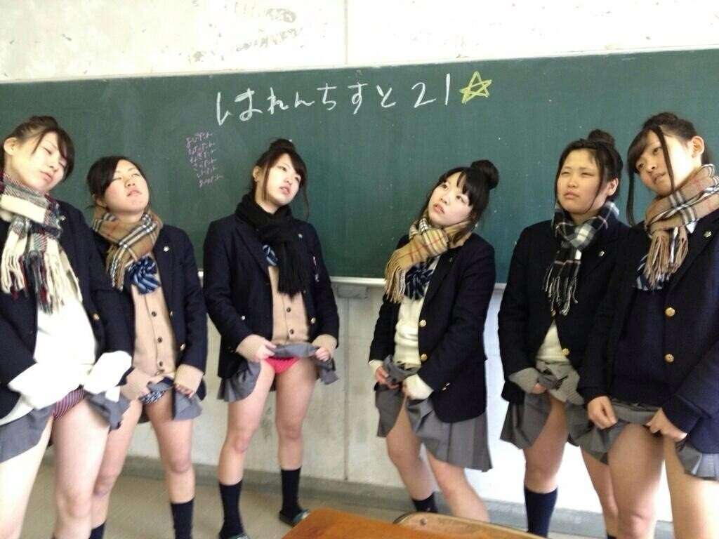 おふざけが過ぎるJKのエロ画像ｗ（31）