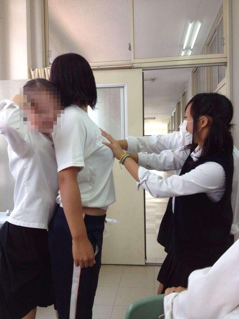 おふざけが過ぎるJKのエロ画像ｗ（33）