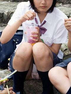 JKのパンチラ盗撮エロ画像まとめ（2）