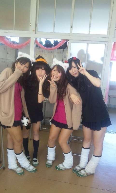 【素人】ルーズソックスを履いているJKのエロ画像（53）
