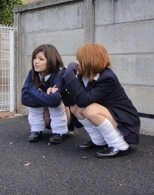 【素人】ルーズソックスを履いているJKのエロ画像（56）
