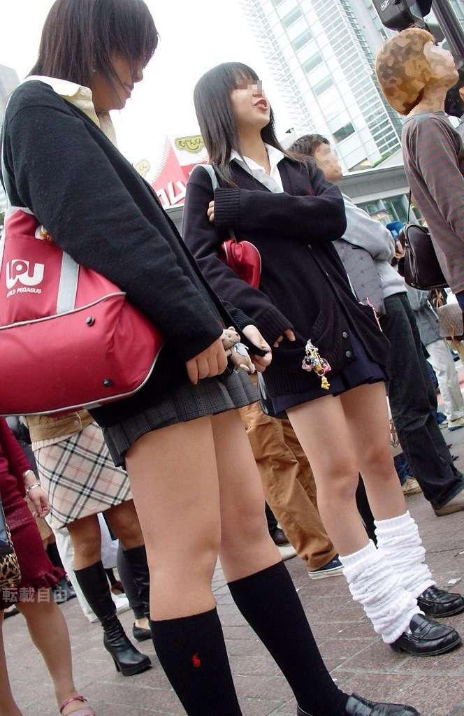 【素人】ルーズソックスを履いているJKのエロ画像（9）
