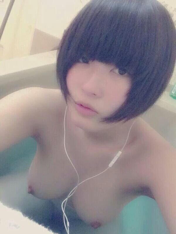 素人がお風呂で自撮りしたエロ画像（11）