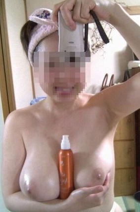 【おっぱい】スマホの普及でHな自撮り女子が急増中！【エロ画像】（18）