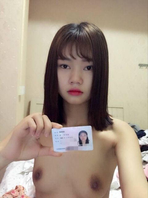 中国素人の身分証付き自撮りエロ画像（6）