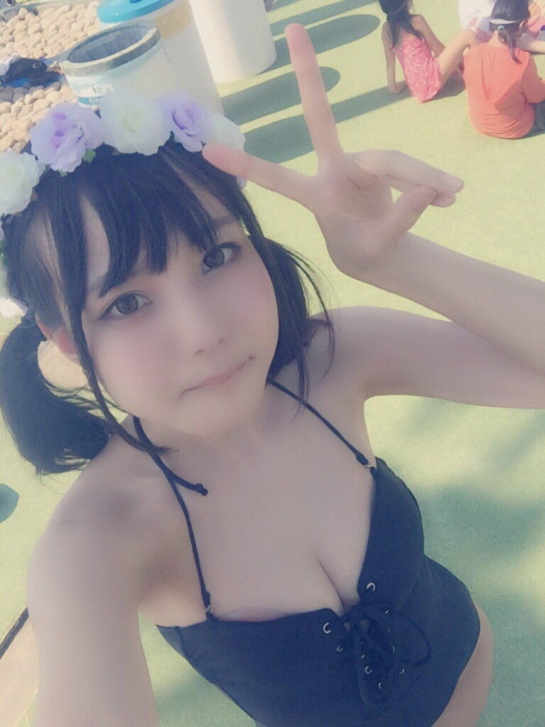 巨乳の水着素人がエロすぎる！【エロ画像】（18）
