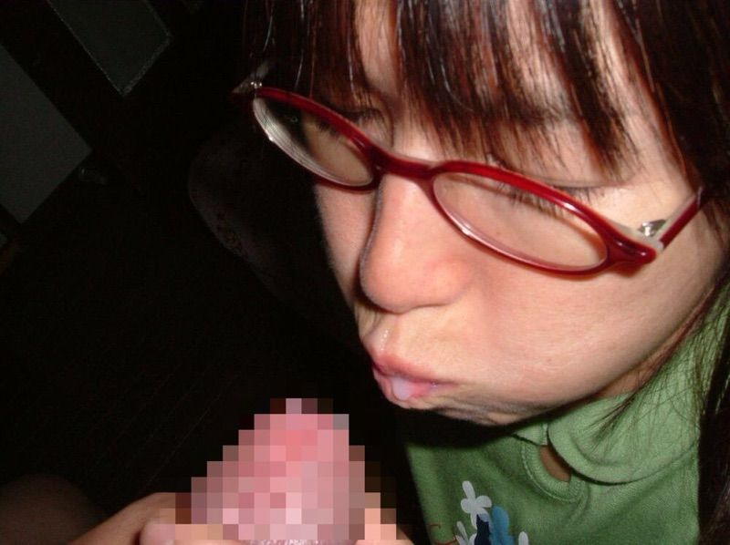 眼鏡素人のザーメンエロ画像20230921145708