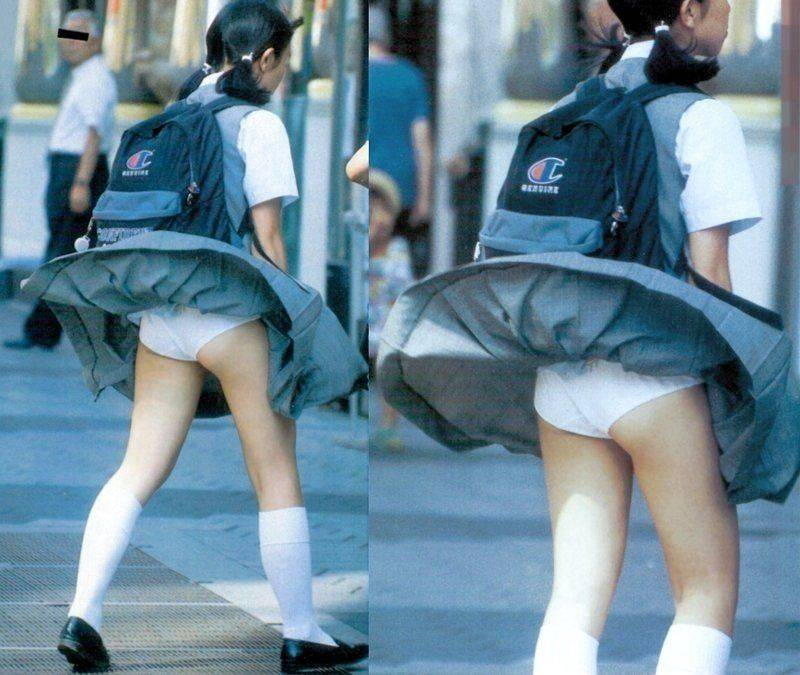 【街撮り】素人が強風でパンチラしまくり！【エロ画像】（28）