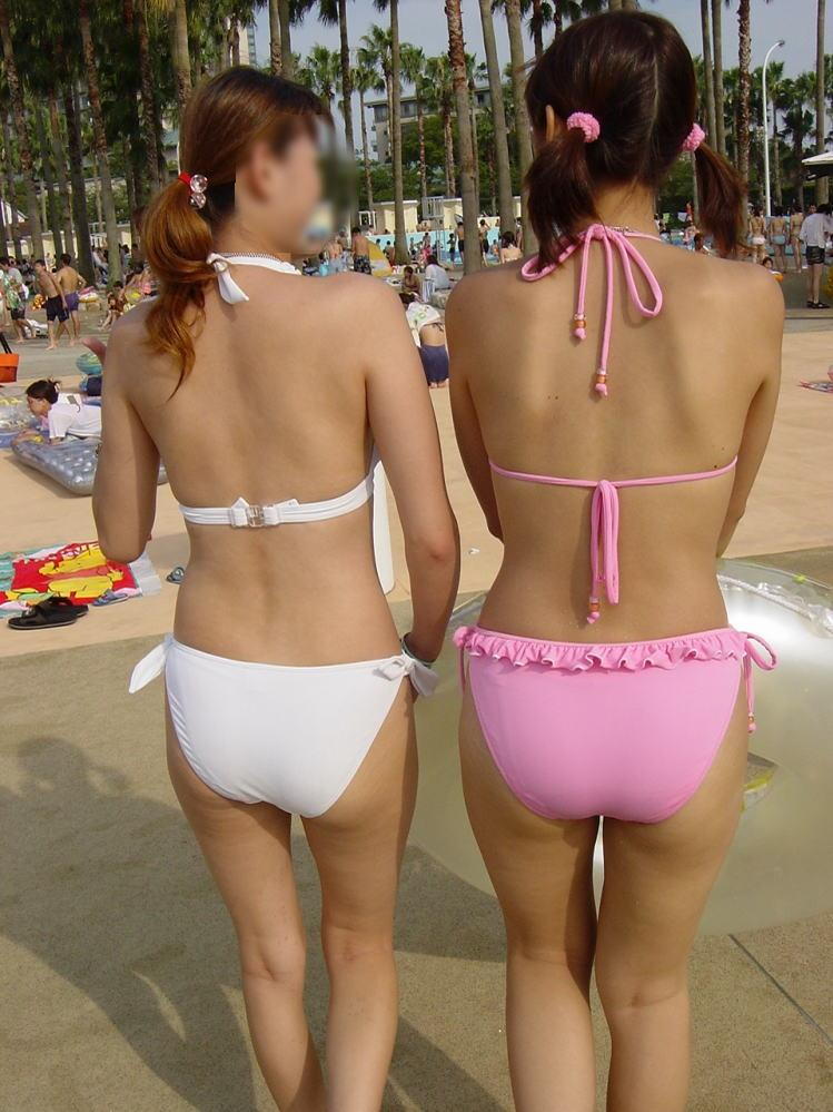 【素人】ビキニ姿で友達と撮った写真が抜ける【エロ画像】（19）