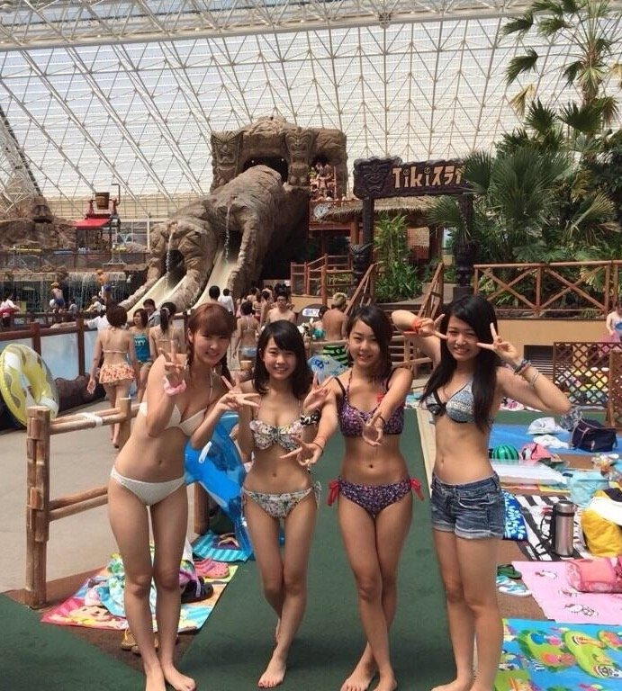 【素人】ビキニ姿で友達と撮った写真が抜ける【エロ画像】（29）