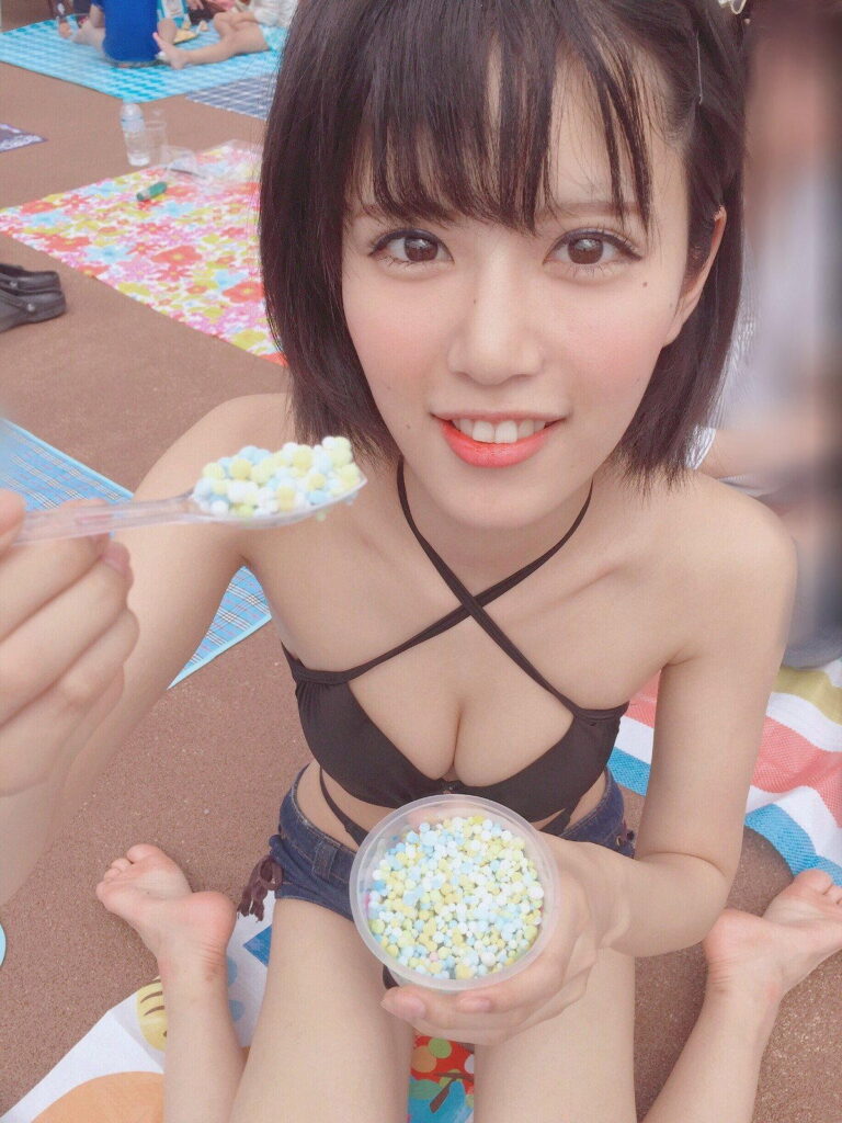 巨乳の水着素人がエロすぎる！【エロ画像】