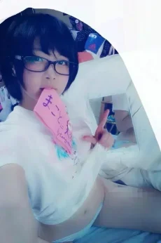 眼鏡っ娘の抜けるエロ画像【フェチ】