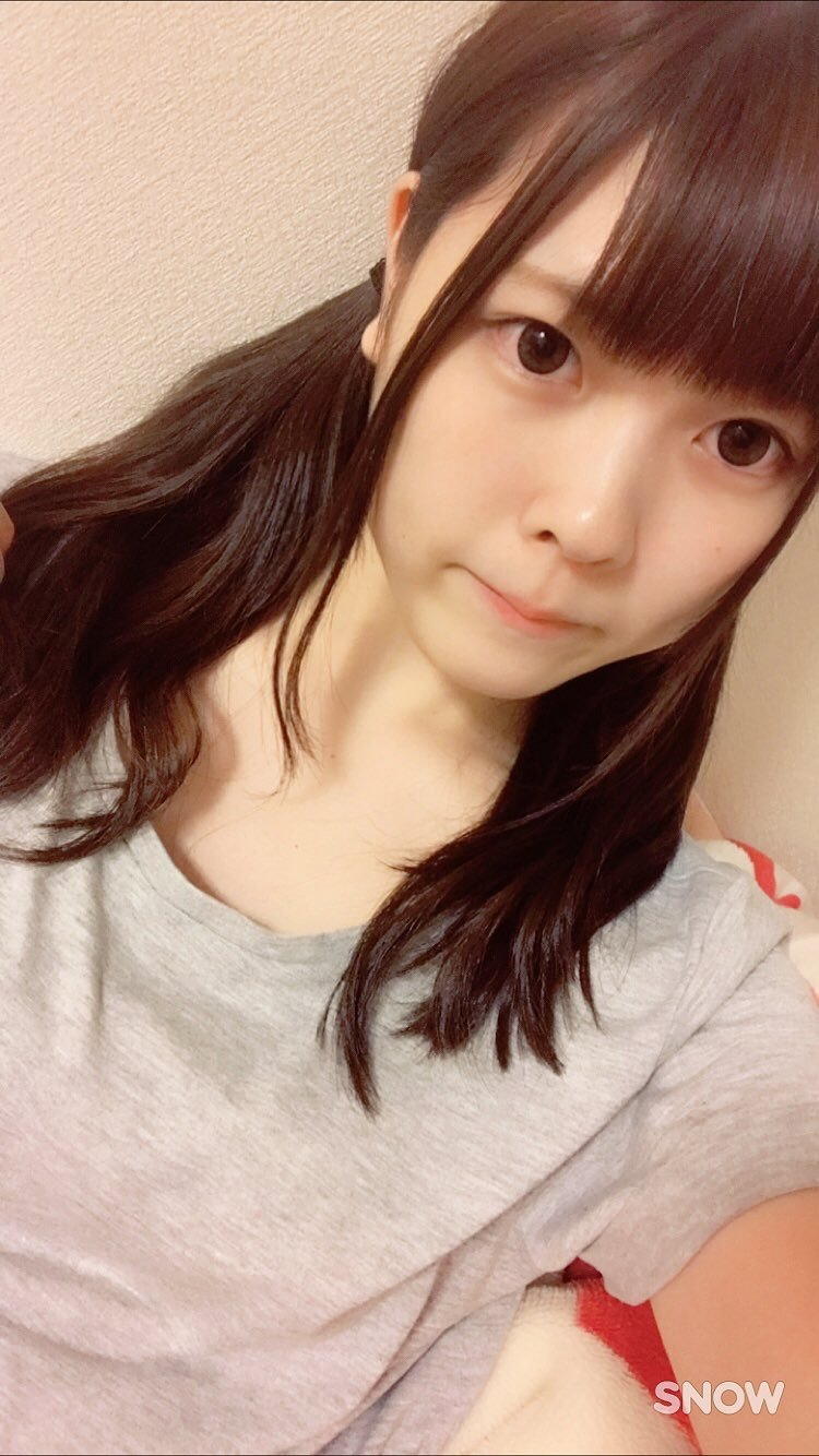 かわいい素人女子大生の自撮りエロ画像【SNOW】（25）