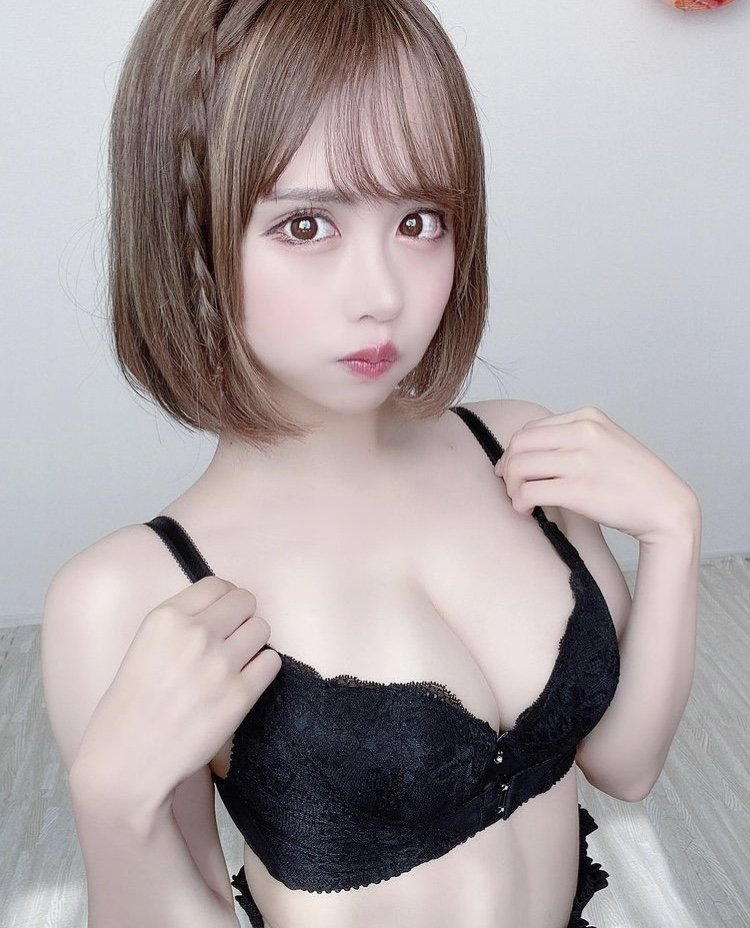 ショートカット美少女のエロ画像20231016140534