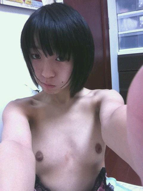 地味素人のエロ画像19